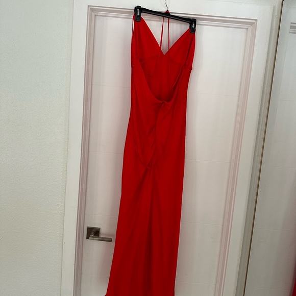 Bardot red silk long gown spaghetti straps - Picture 7 of 11